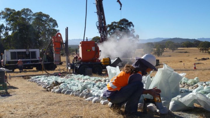 Navarre Minerals drilling underway