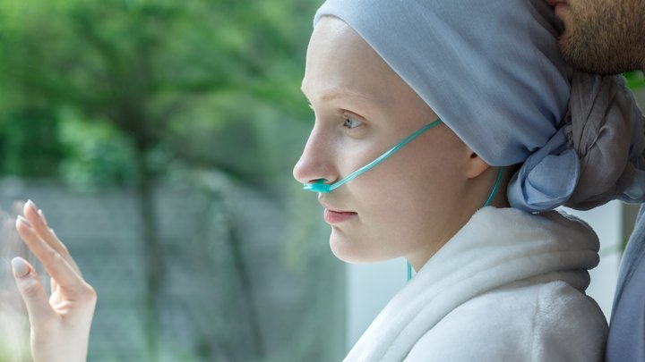 RAC AML anti cancer drug Cropped.jpg