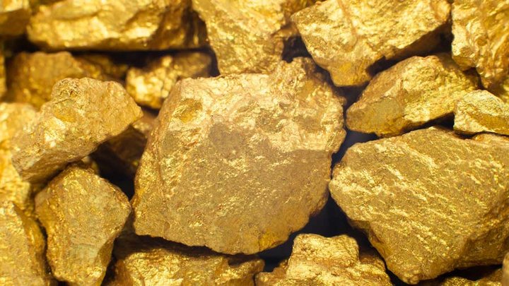 bigstock-Mound-Of-Gold-110903441