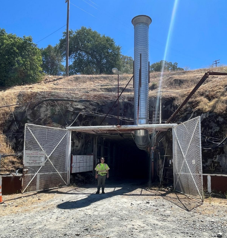 Next Investors Image