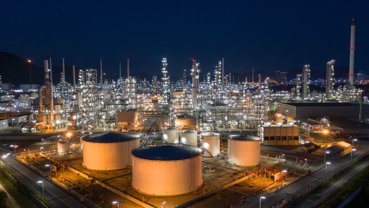 refinery.jpeg